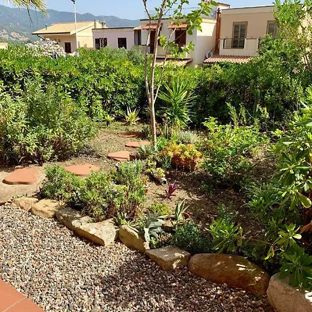 Via Roma Apartman Villasimius